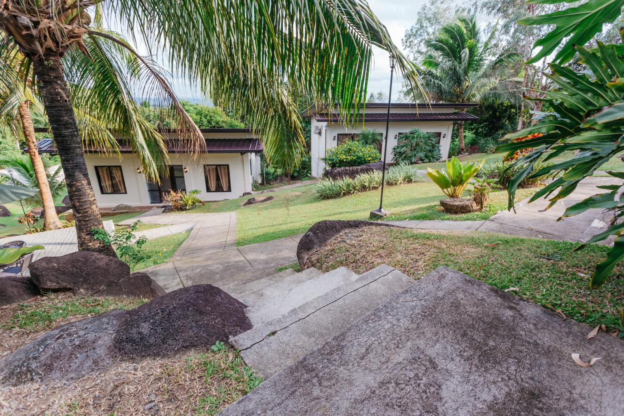 Spacio Caliraya Bed & Breakfast Lumban Eksteriør bilde