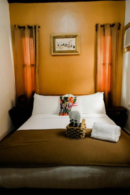 Spacio Caliraya Bed & Breakfast Lumban Eksteriør bilde
